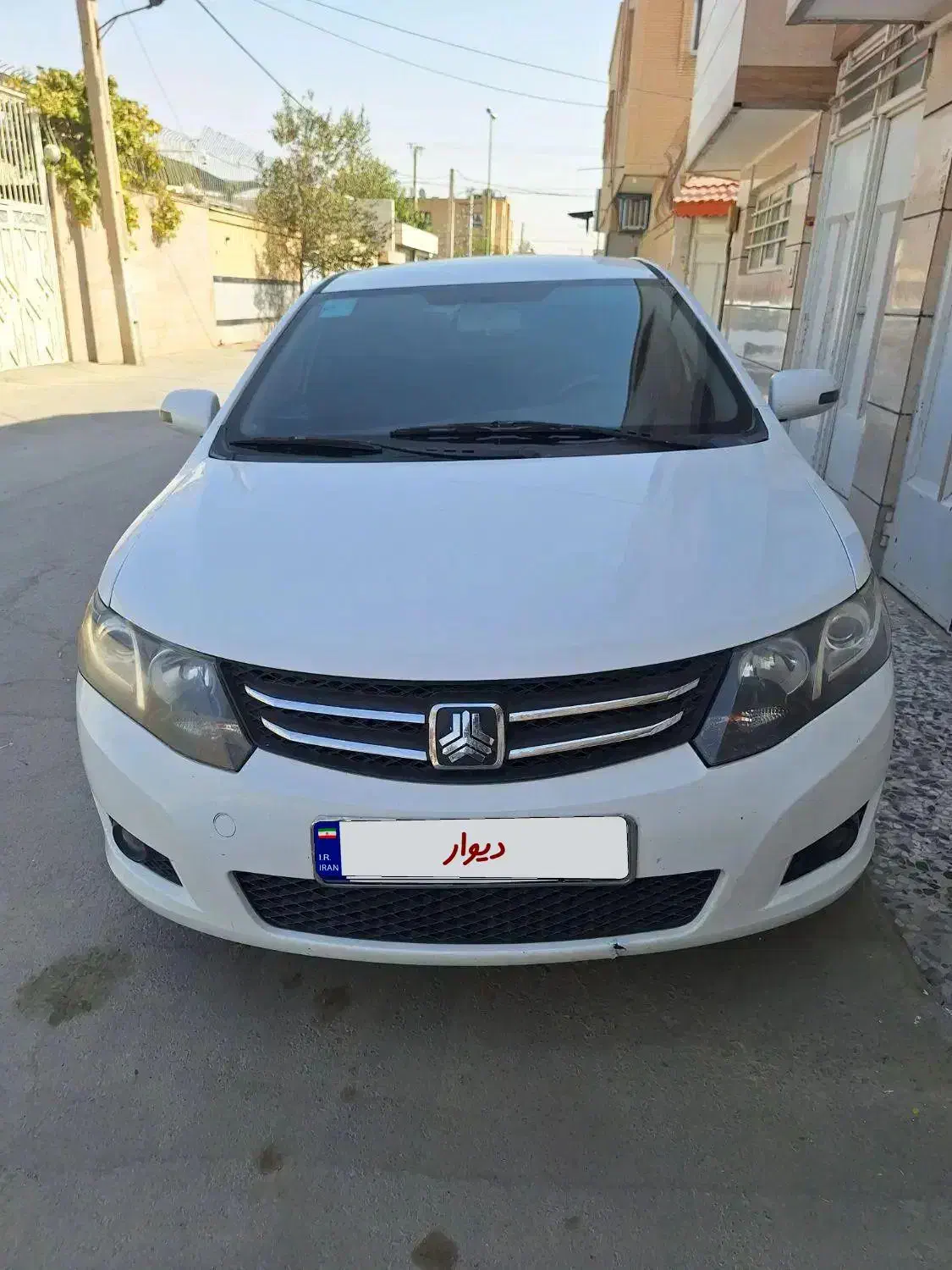 آریو مدل۹۵ خونگی|خودرو سواری و وانت|اصفهان, شاه پسند|دیوار