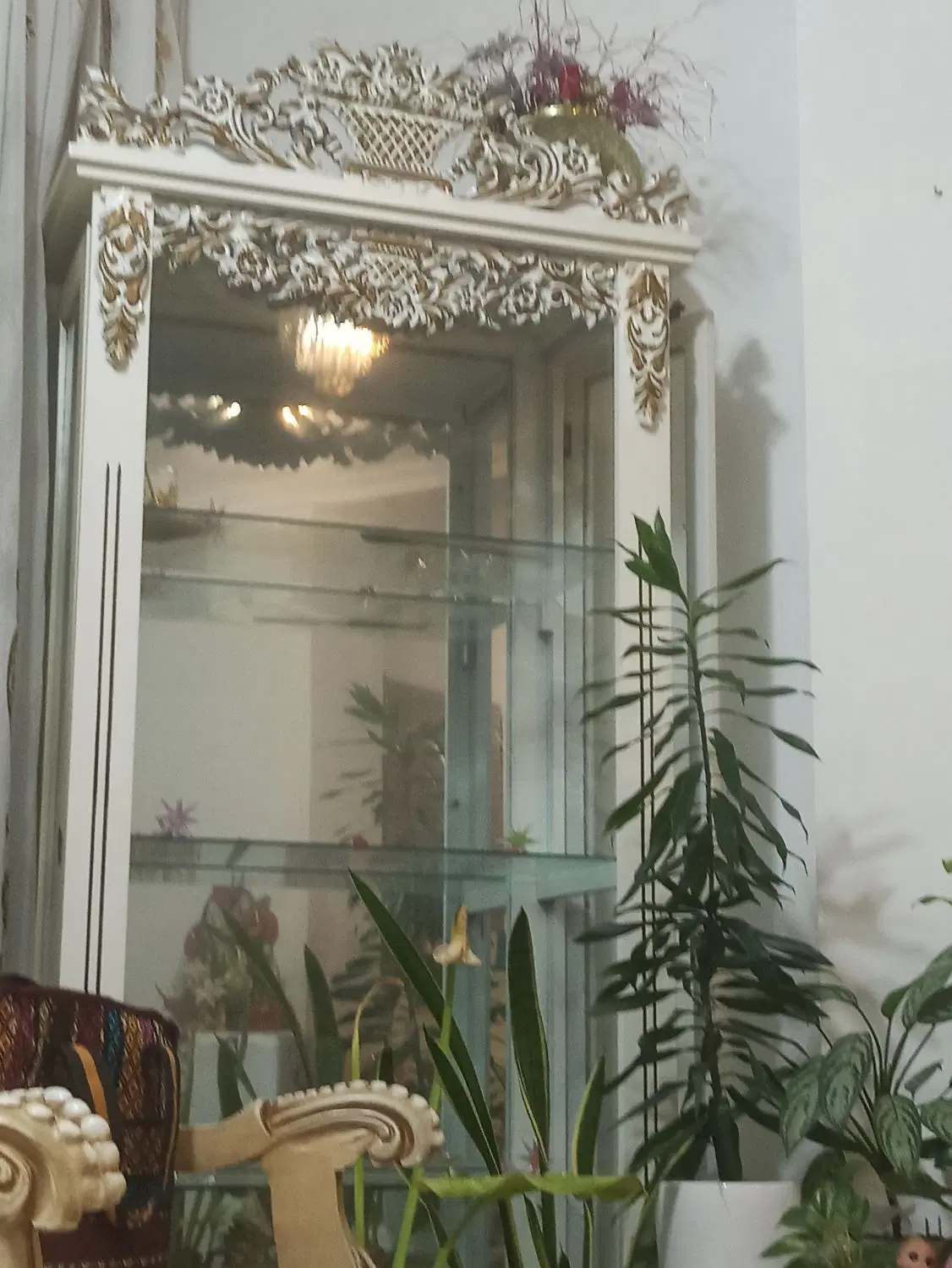 بوفه|بوفه، ویترین، کنسول|بندر انزلی, لاله|دیوار