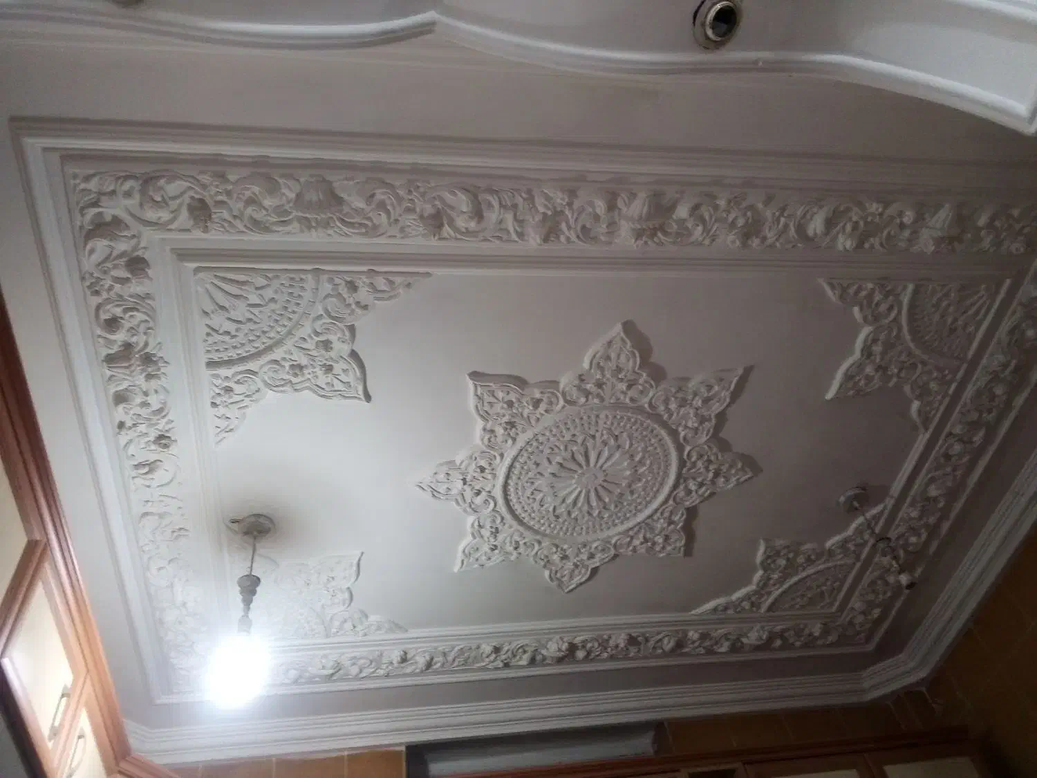 گچکاری و لکه گیری ساختمان صفرتا صد|خدمات پیشه و مهارت|بندرعباس, |دیوار