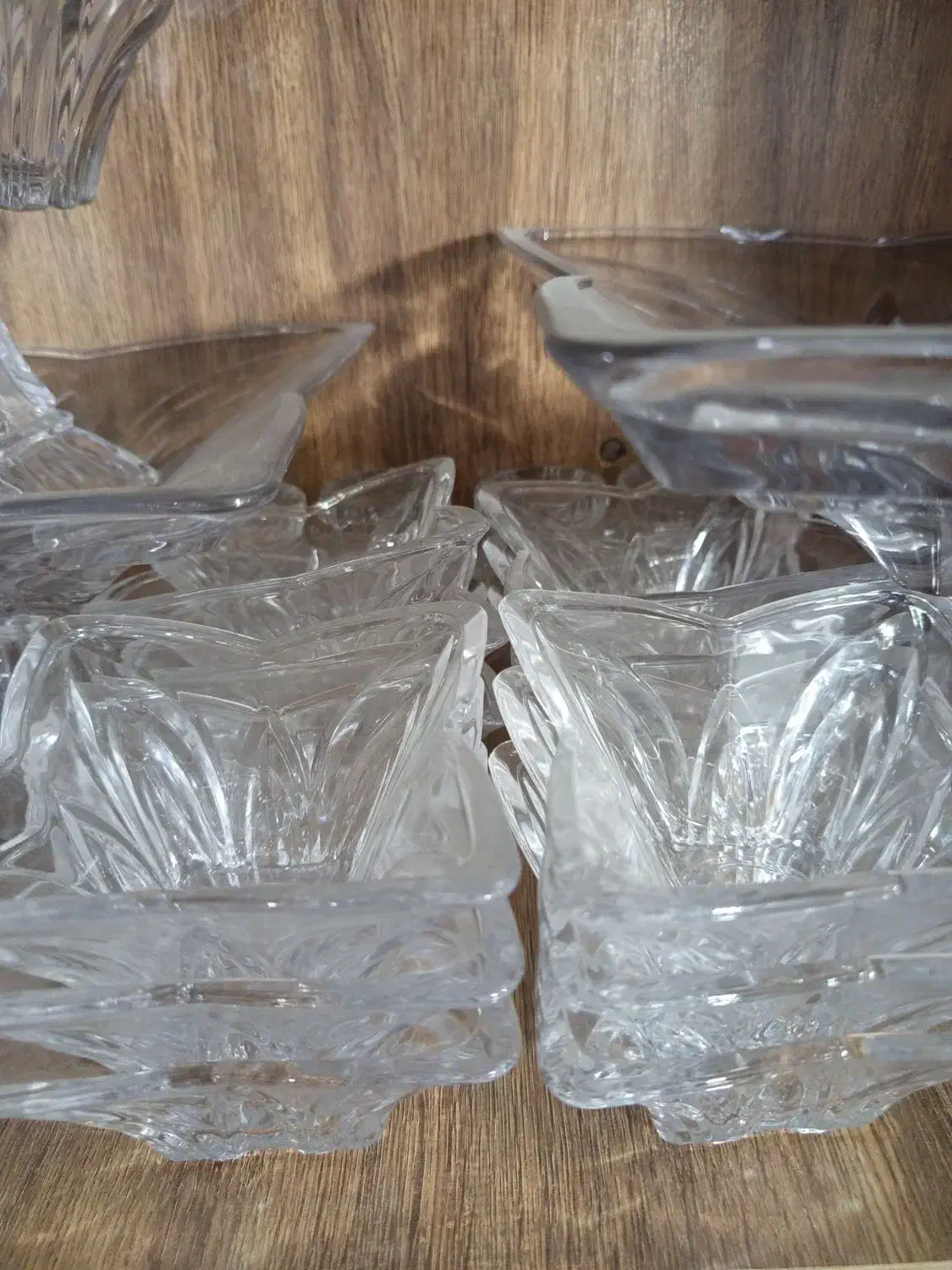 فروش سرویس پذیرایی تیار اصل|ظروف سرو و پذیرایی|نسیمشهر, |دیوار