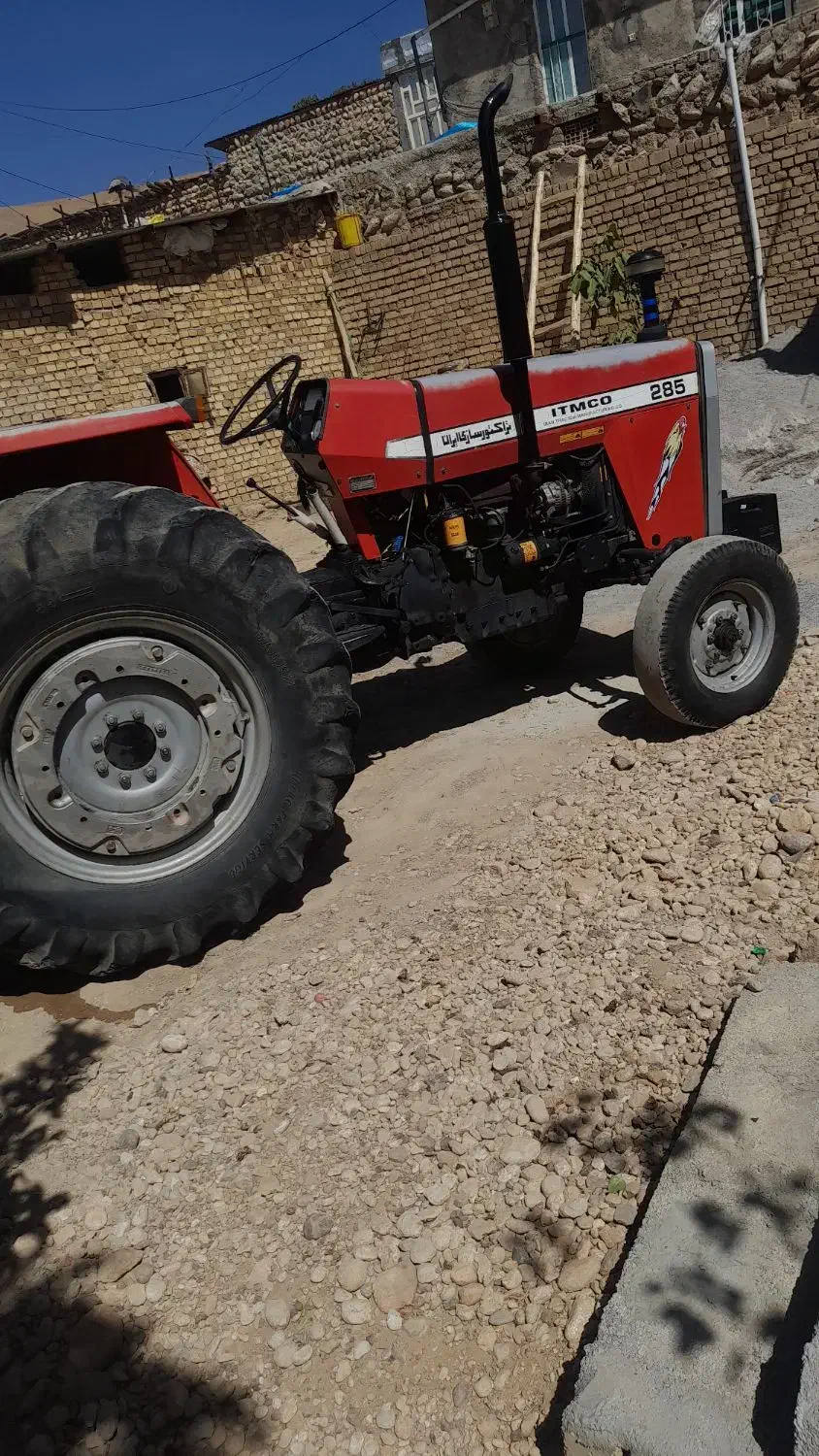 تراکتور ۲۸۵عروسک مدل ۸۸|خودرو سنگین|فیروزآباد (لرستان), |دیوار