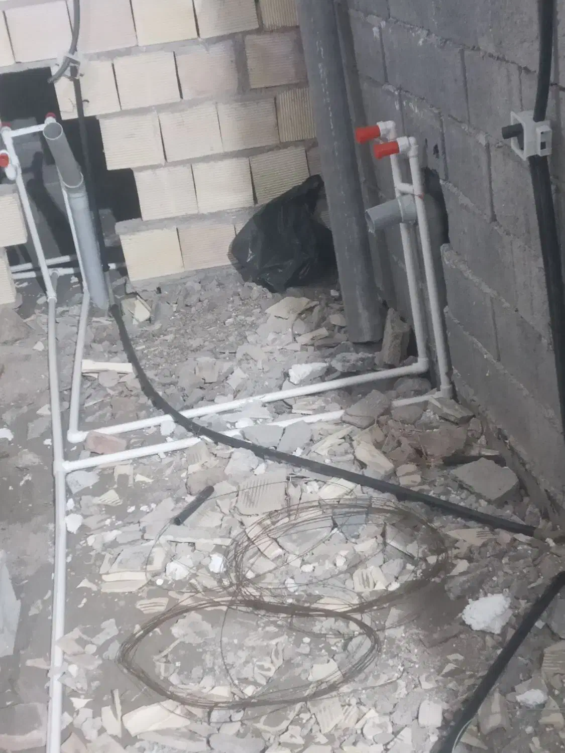 لوله کشی آب|خدمات پیشه و مهارت|رشت, پل تالشان|دیوار