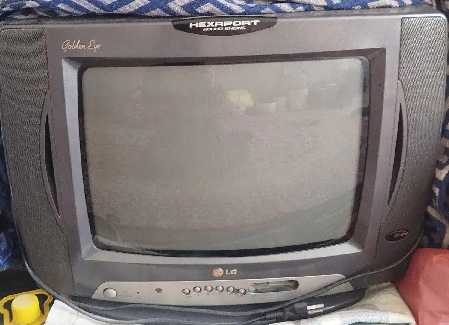 تلویزیون ال جی در حد نو|تلویزیون و پروژکتور|قوچان, |دیوار