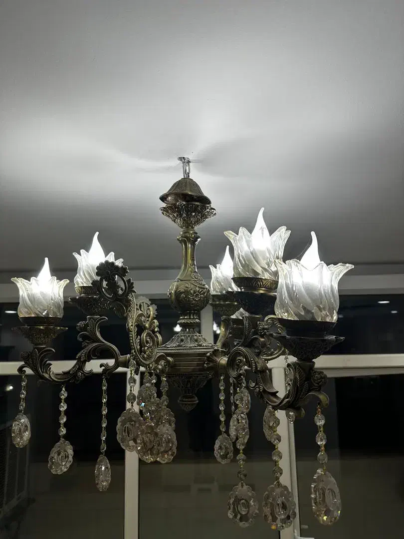 لوستر 3 شاخه دوبل آنتیک|لوستر و چراغ آویز|فولادشهر, مسکن مهر فولادشهر|دیوار