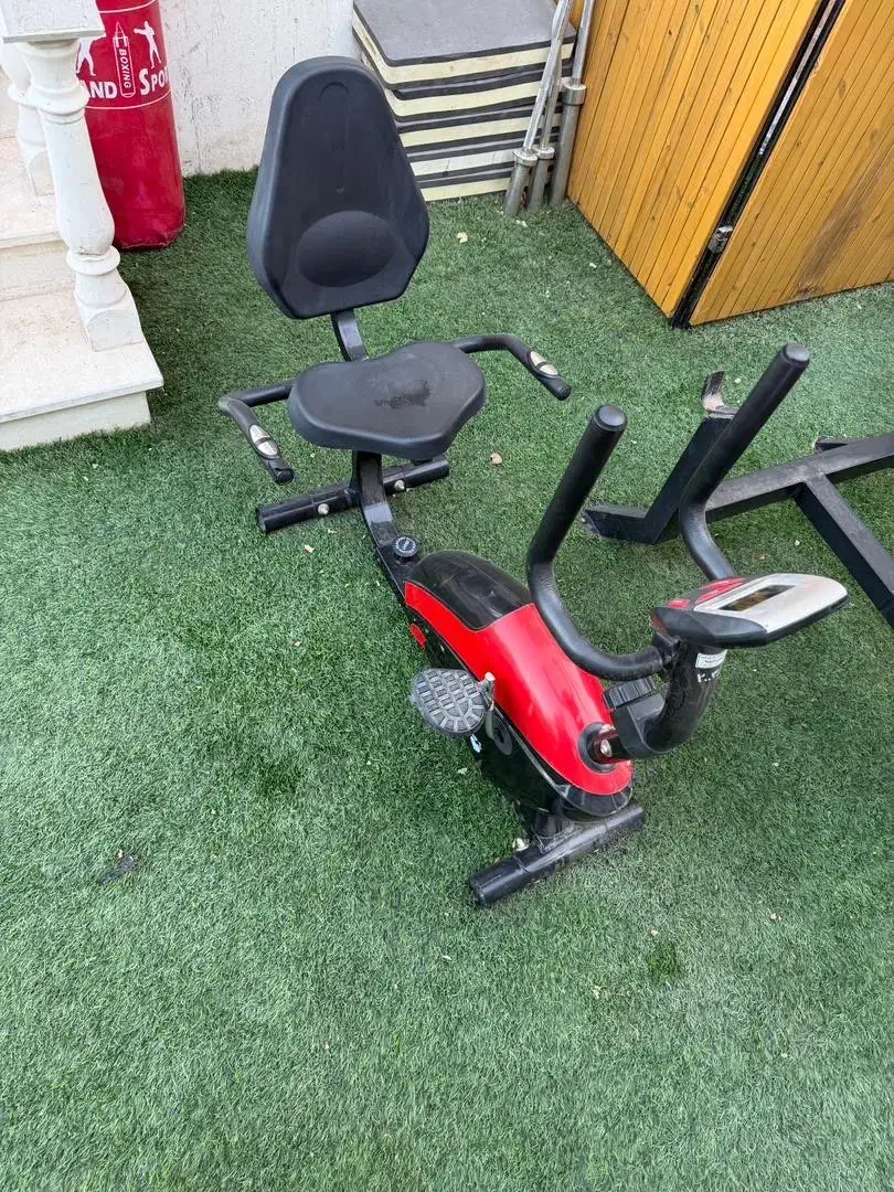 وسایل باشگاه در حد نو|تجهیزات ورزشی|شهریار, شهرک شاهد|دیوار