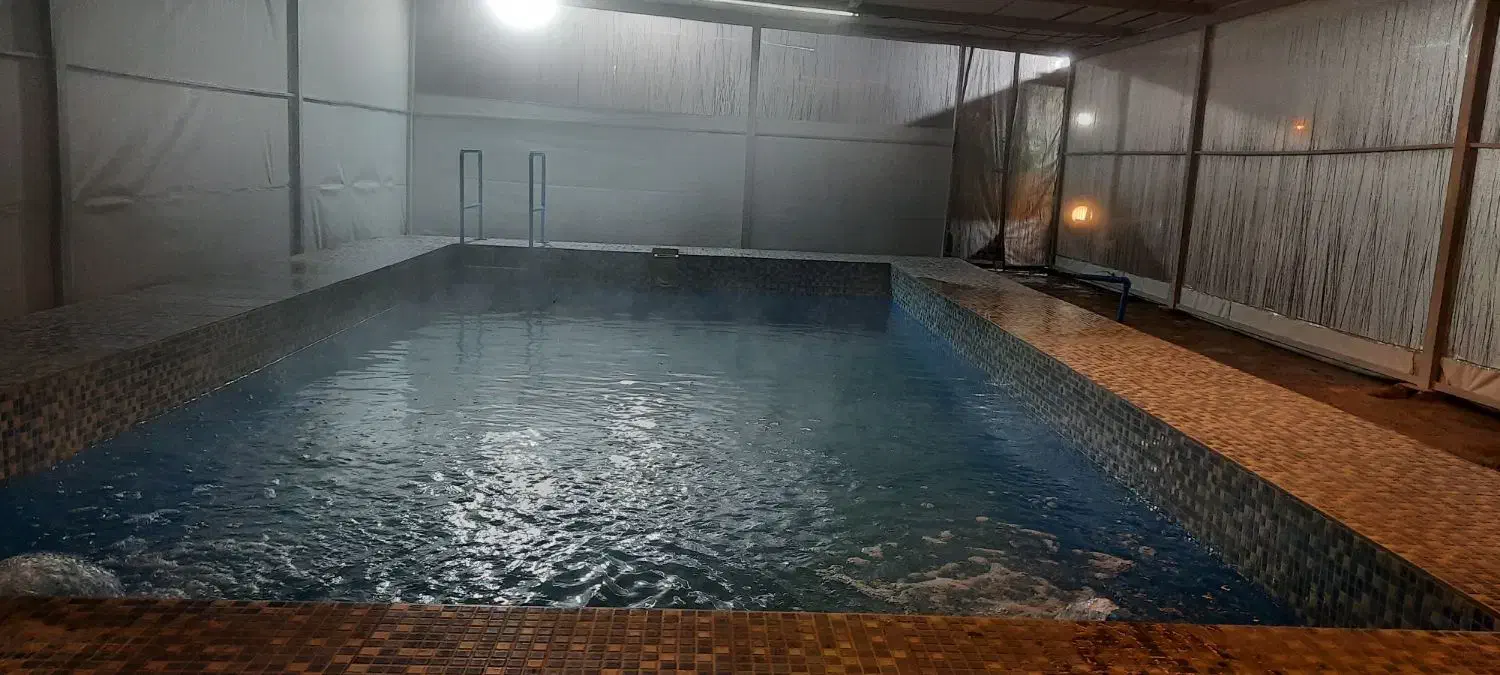 باغ ویلا استخر آبگرم نزدیک دروازه قرآن و صدرا|اجارهٔ کوتاهمدت ویلا و باغ|شیراز, دانشکده کشاورزی دانشگاه شیراز|دیوار