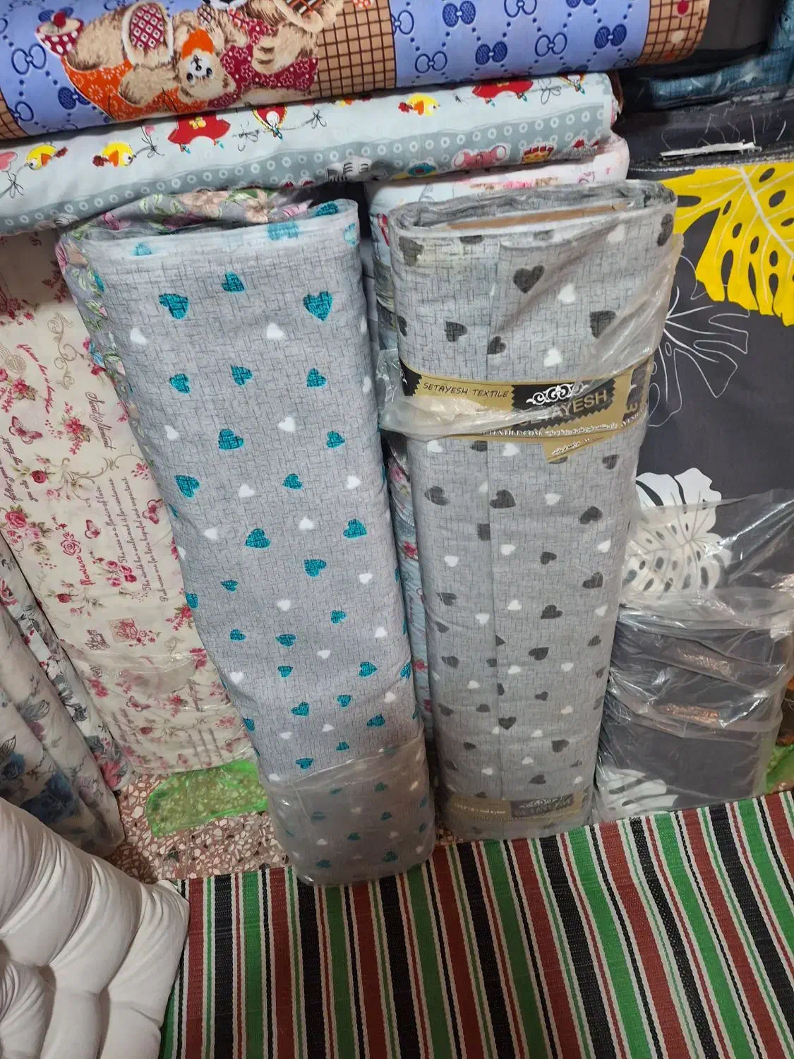 فروش نو|رختخواب، بالش، پتو|دهاقان, |دیوار