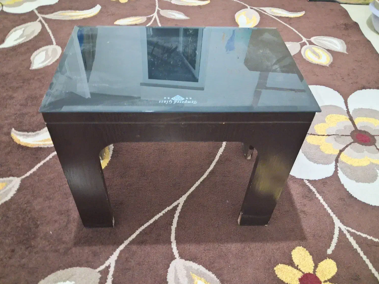 یک عدد میزتلفن ودوعدد میزعسلی|مبلمان خانگی و میز عسلی|تهران, منیریه|دیوار