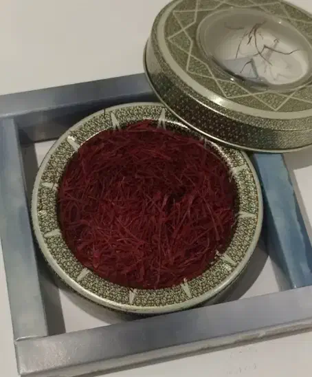 زعفران درجه یک|خوردنی و آشامیدنی|شیروان (خراسان), |دیوار