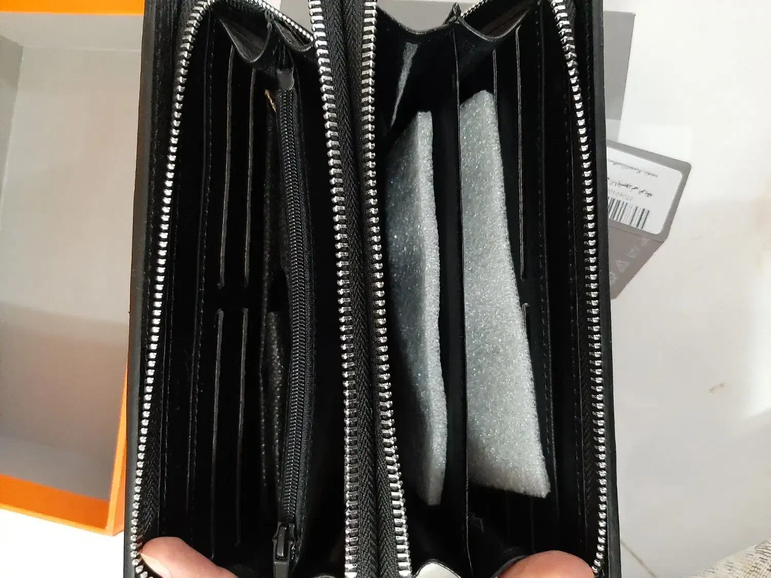 کیف پاسپورتی مردانه مارال چرم|کیف، کفش، کمربند|اندیشه, اندیشه فاز ۴|دیوار