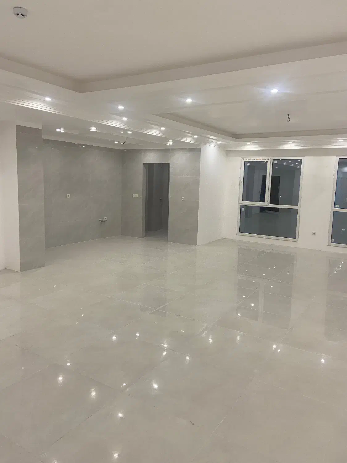 ۱۴۰ متری خفن نوساز سند ملک تو بهترین لوکیشن غربی|فروش آپارتمان|بابل, |دیوار