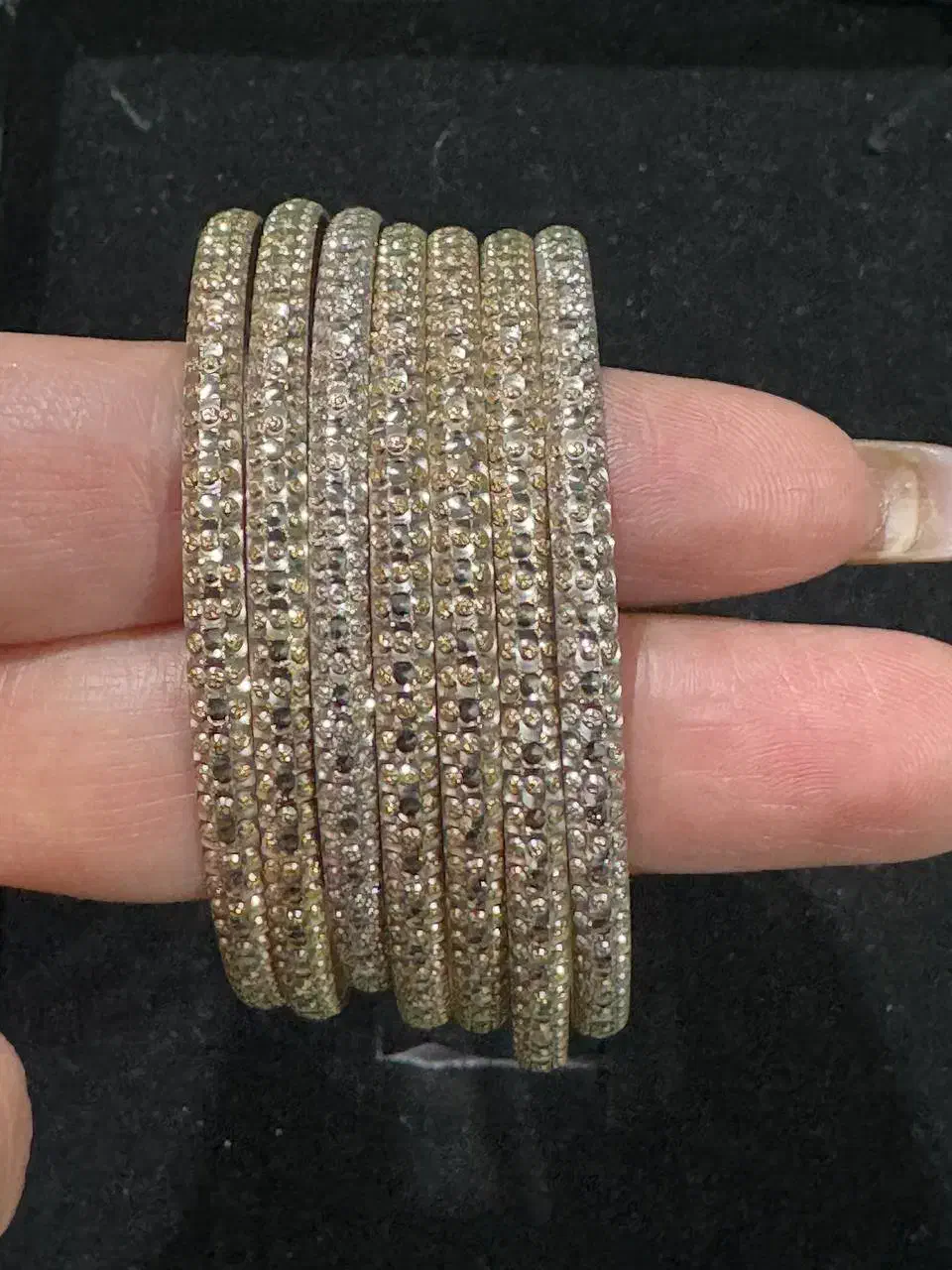 النگو گلبهار|جواهرات|قم, باغ شازده|دیوار