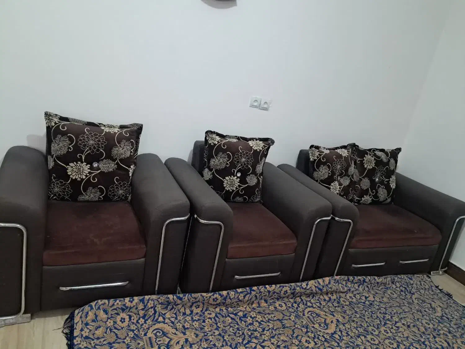 مبل|مبلمان خانگی و میز عسلی|طبس, |دیوار