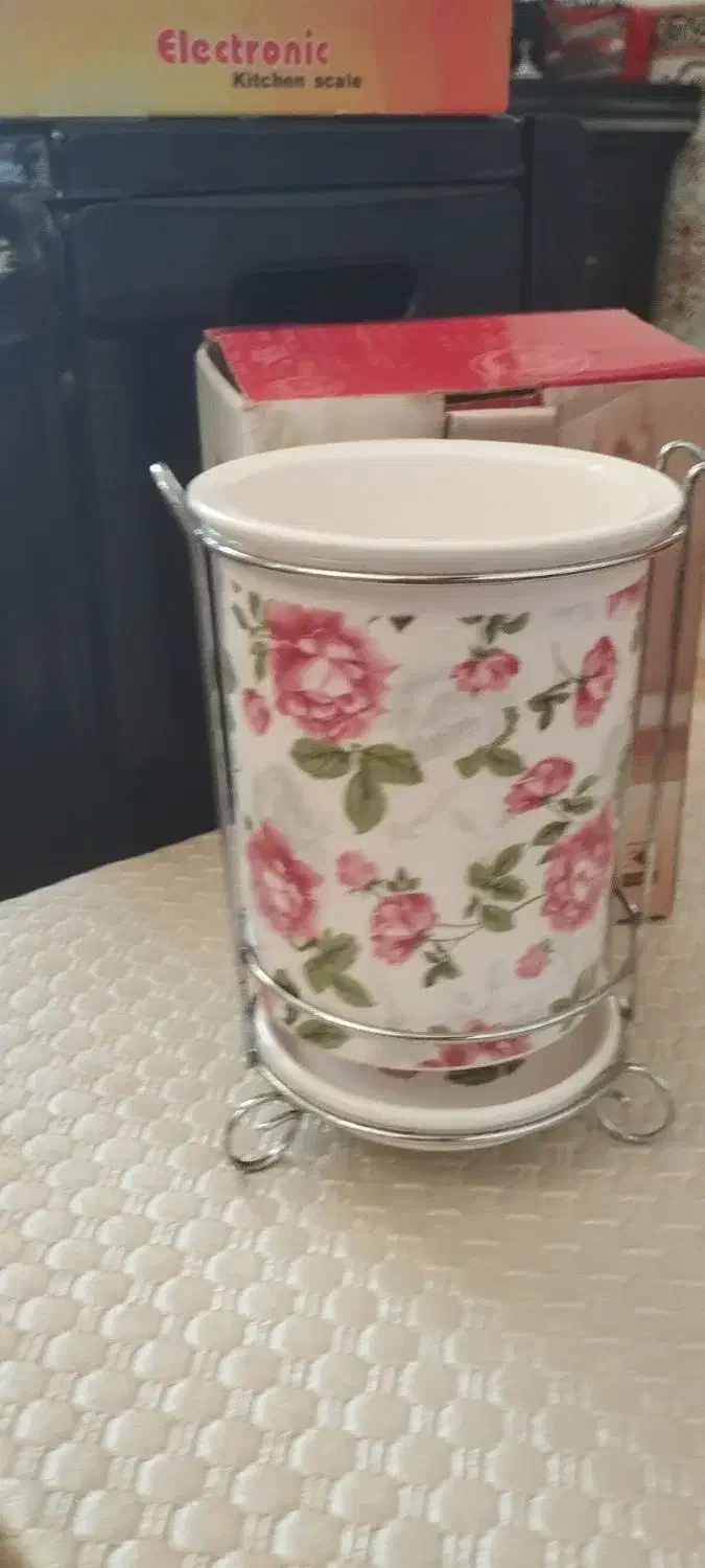 جاقاشقی|آب‌چکان و نظم‌دهنده ظروف|بروجرد, |دیوار