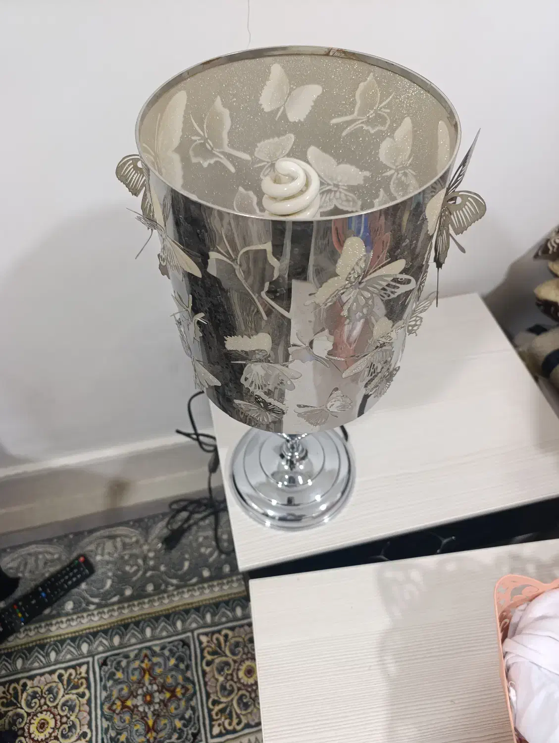 اباژور|چراغ خواب و آباژور|فردوس (خراسان), |دیوار
