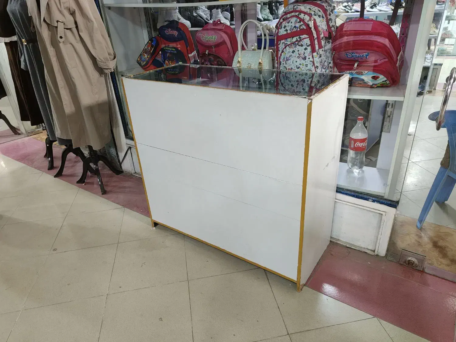 ویترین مغازه|بوفه، ویترین، کنسول|نورآباد, |دیوار