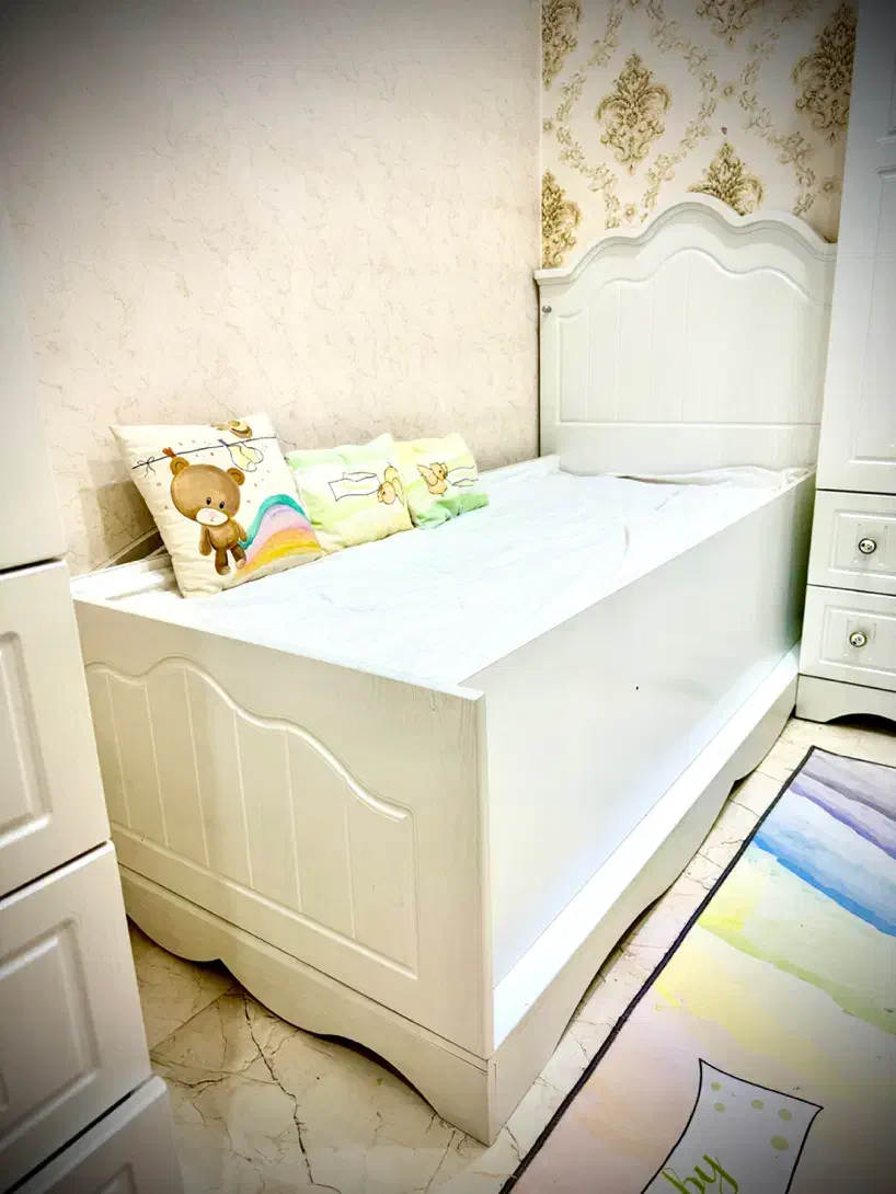 تخت سفید تخت نوجوان تخت کودک تخت تک نفره|تخت و سرویس خواب|شهریار, شهریار|دیوار