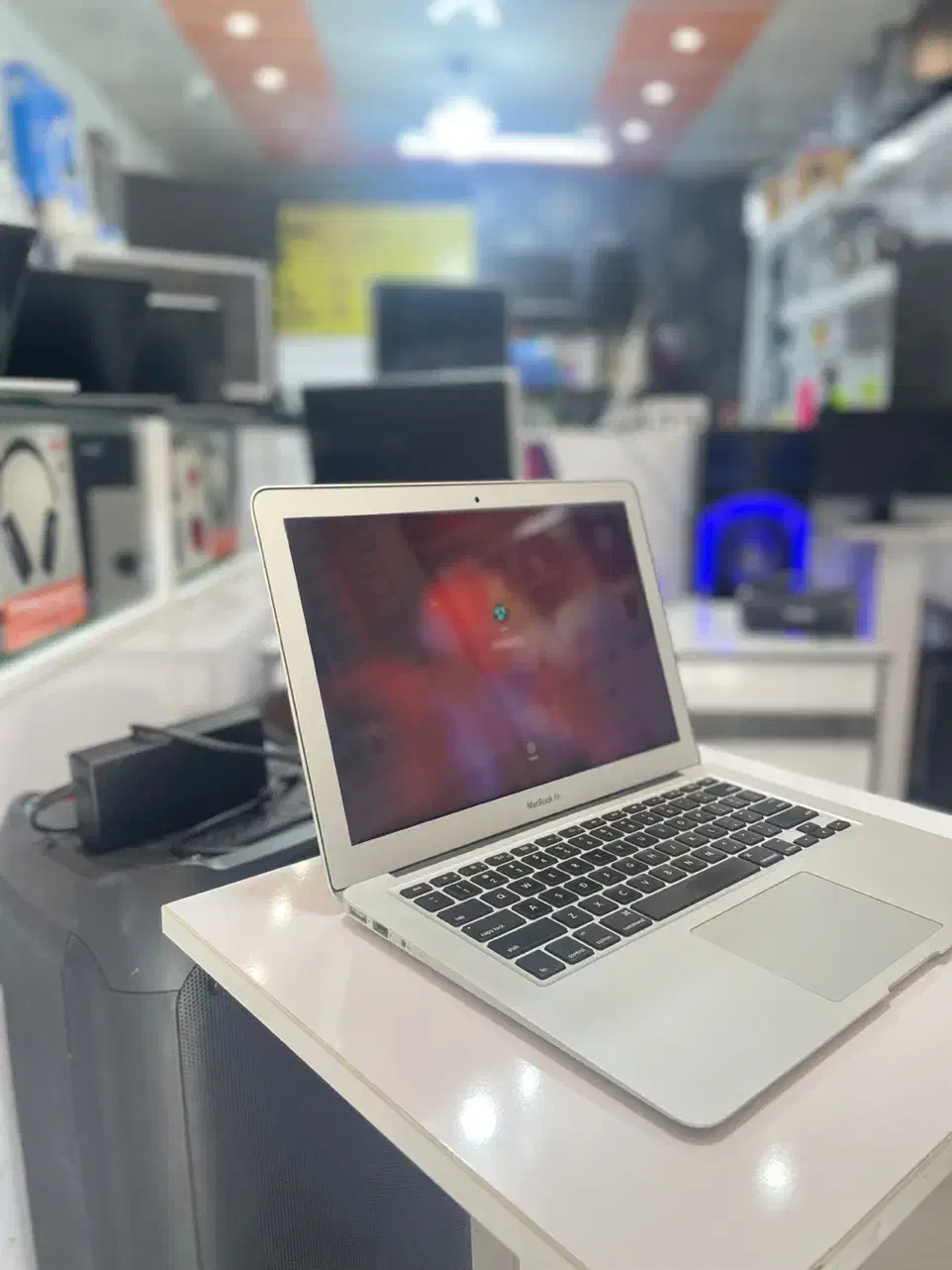 مک بوک ایر ۲۰۱۲ قیمت استثنایی/ سلامت کامل/اقساطی|رایانه همراه|یزد, |دیوار