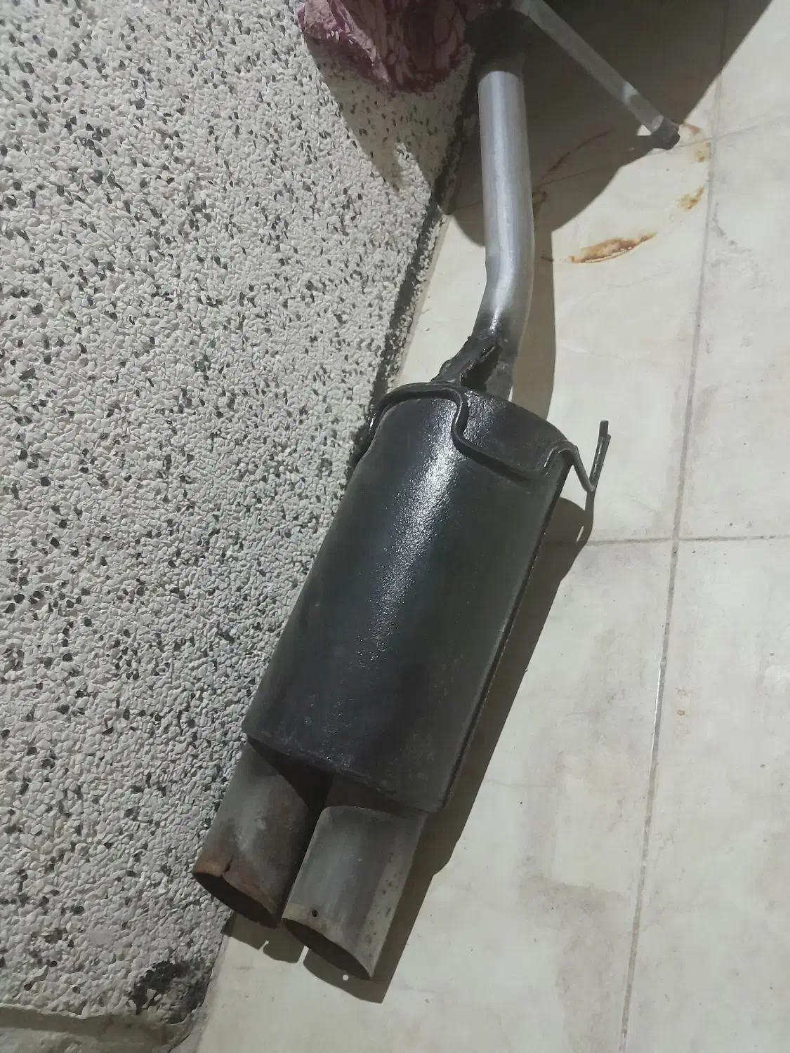 هاوارد کلاه|قطعات یدکی و لوازم جانبی|پرند, فاز ۳|دیوار