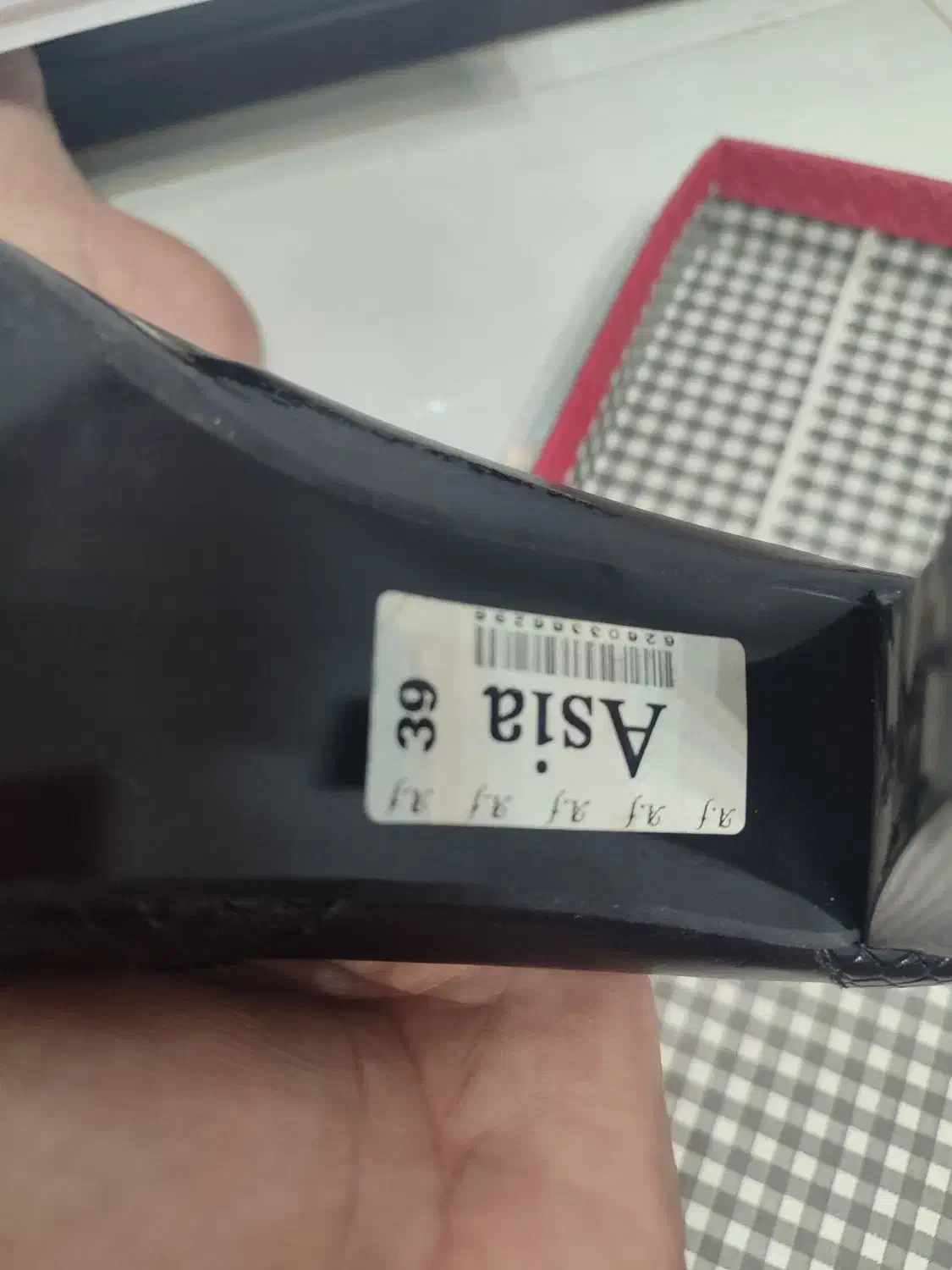 کفش درحدنو فقط یکبار استفاده شده|کیف، کفش، کمربند|کاشان, دانش|دیوار