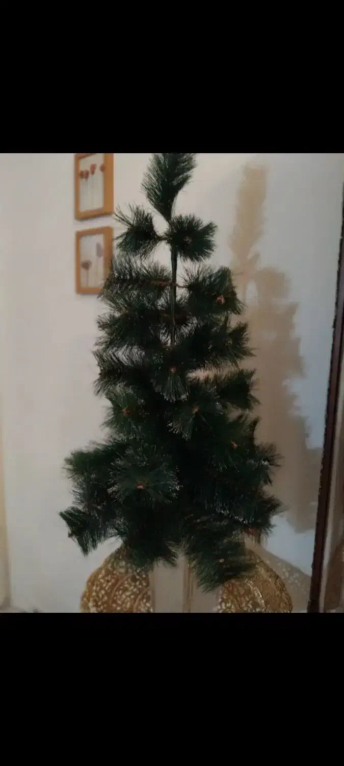 درخت کریسمس نوک برفی|گل مصنوعی|تهران, نیلوفر|دیوار