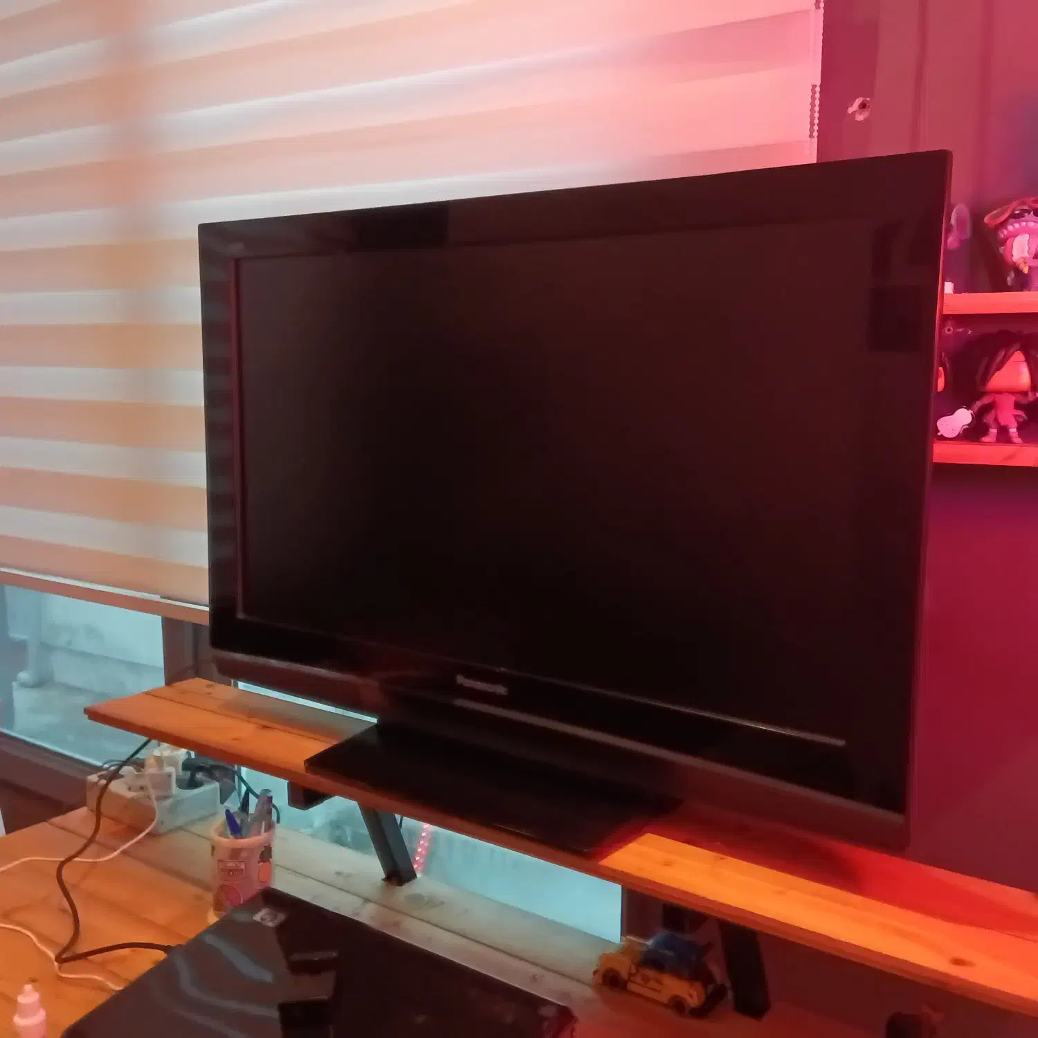 Lcd پاناسونیک ۳۷ اینچ|تلویزیون و پروژکتور|نوشهر, |دیوار