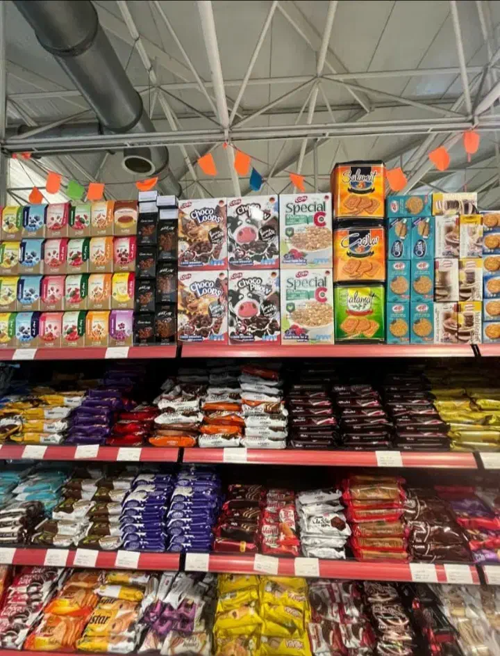 همکار خانم جهت کار در غرفه مواد غذایی|استخدام خدمات فروشگاه و رستوران|تهران, تهران‌ویلا|دیوار