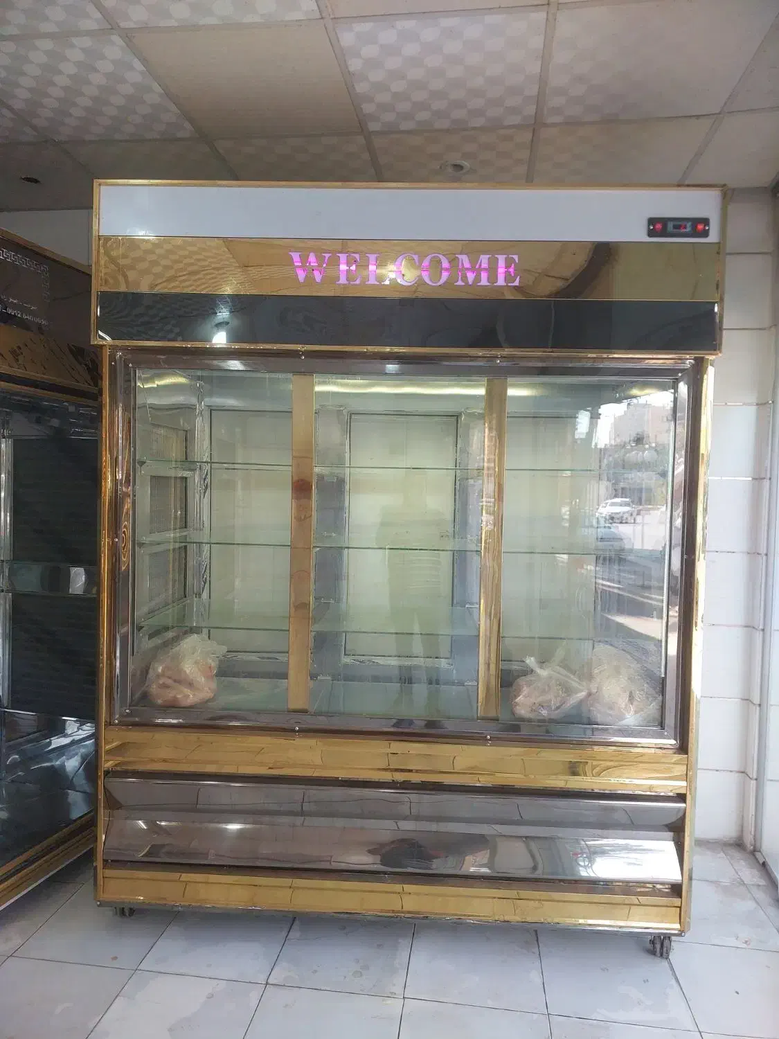 فروش یخچال و فریزر دست دوم|فروشگاه و مغازه|سیرجان, |دیوار