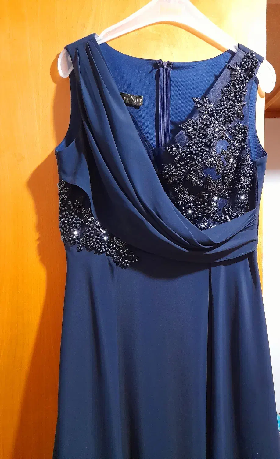 لباس مجلسی زیبا|لباس|ساری, |دیوار