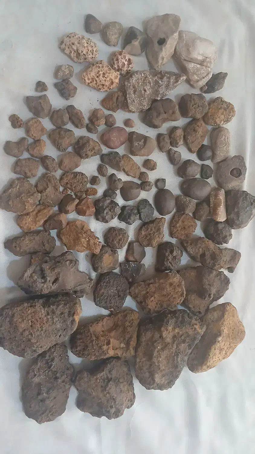 شهاب سنگ|کلکسیون اشیاء عتیقه|شیراز, گویم|دیوار