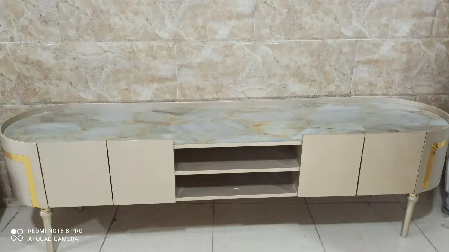 میزی تی وی. ام دی اف ومیلامینه.|میز تلویزیون|لردگان, |دیوار