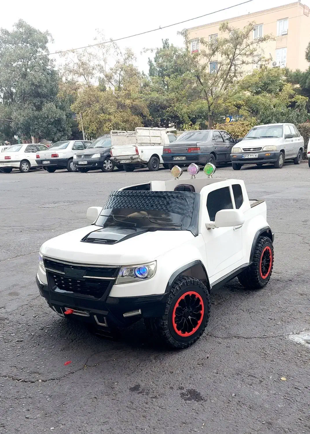 ماشین شارژی پشت وانتی چهار موتوره|اسباببازی بچه|تبریز, |دیوار