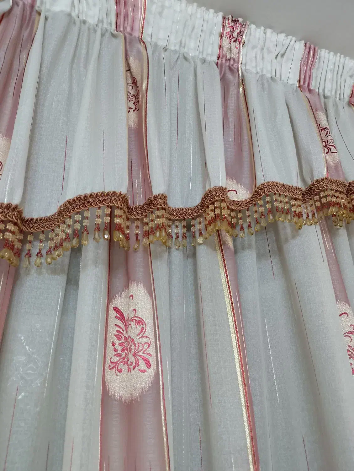 پرده سالم و تمیز|پرده، رانر، رومیزی|اسلام‌شهر, مطهری|دیوار