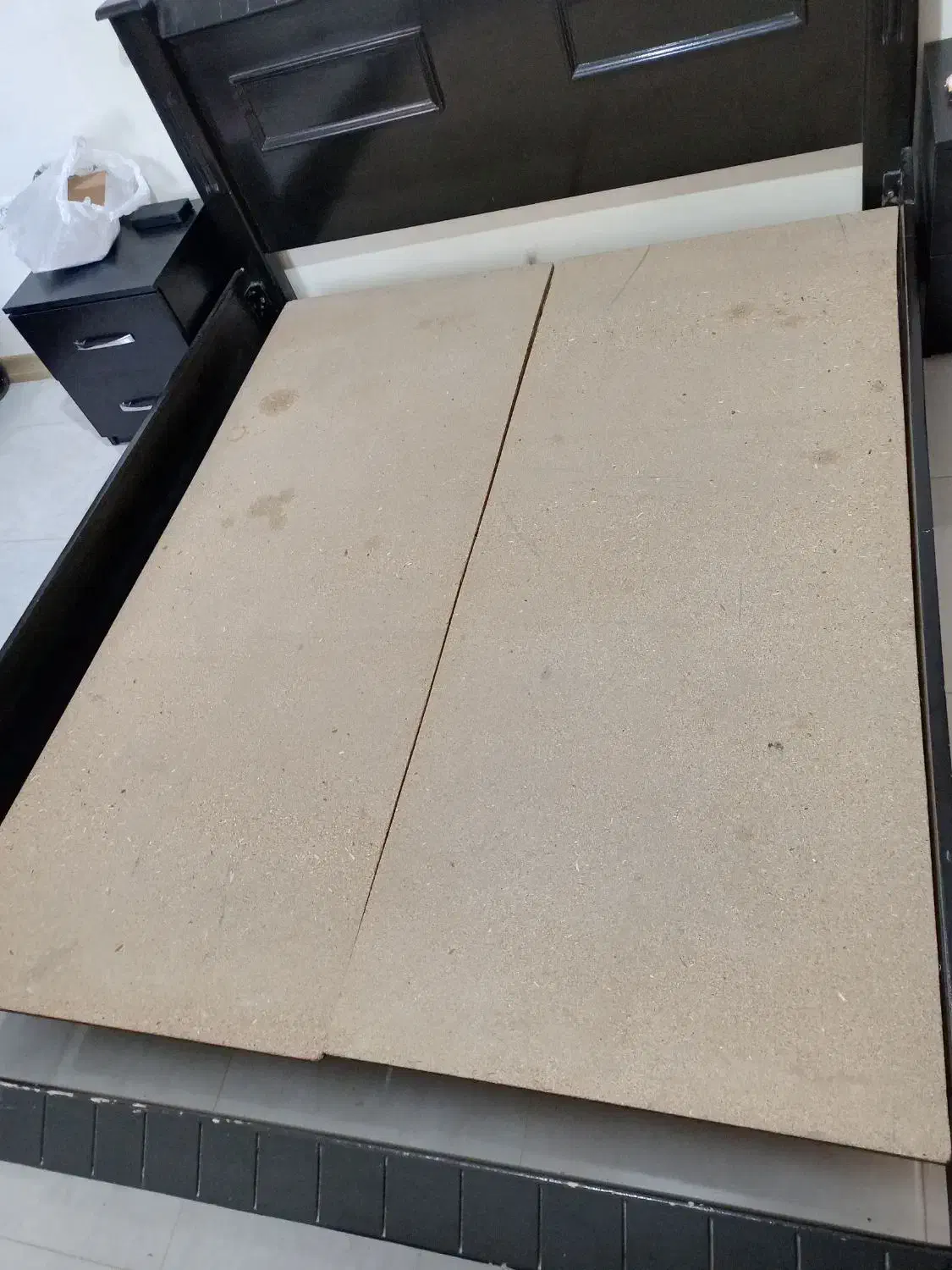 تخت دو نفره سالم|تخت و سرویس خواب|هشتگرد, فاز ۷ مهستان|دیوار