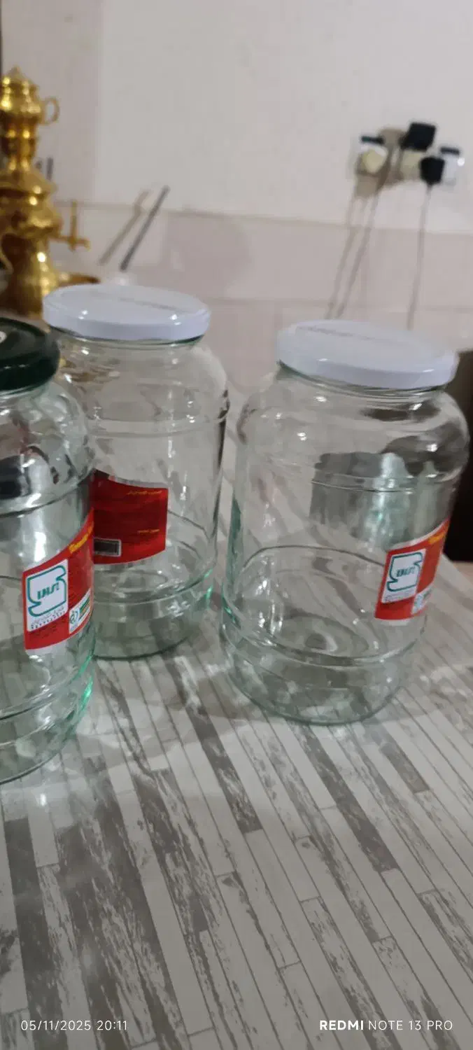 شیشه|ظروف نگهدارنده، پلاستیکی، یکبارمصرف|شاهینشهر, خانه کارگر|دیوار