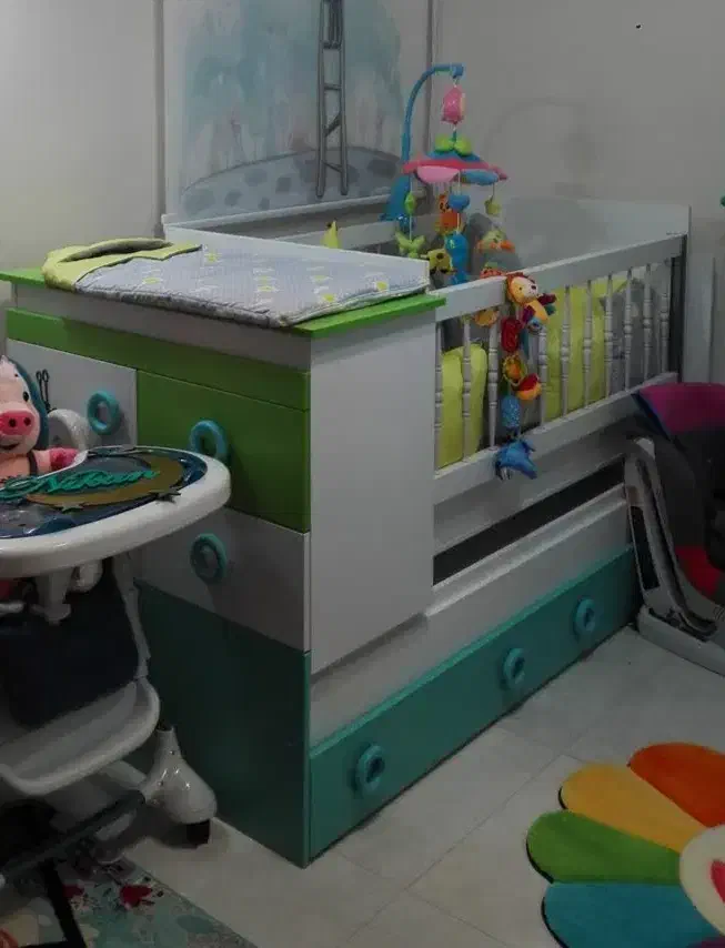 سرویس تخت و کمد کودک و نوجوان|تخت و سرویس خواب|شاهینشهر, عطار|دیوار