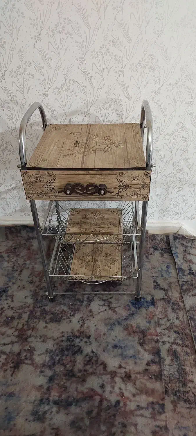 جا سیب زمینی تمیز|مبلمان خانگی و میز عسلی|قم, زینبیه|دیوار