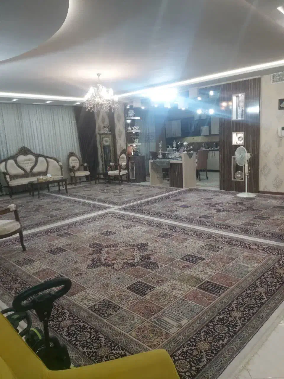 آپارتمان ۱۸۵ متری نسترن ۲۲|فروش آپارتمان|مشهد, هفده شهریور|دیوار