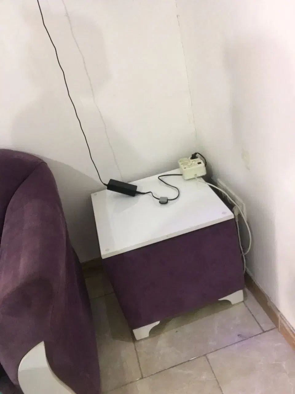 مبل با دو عدد جلو مبلی|مبلمان خانگی و میز عسلی|رشت, سلیمانداراب|دیوار