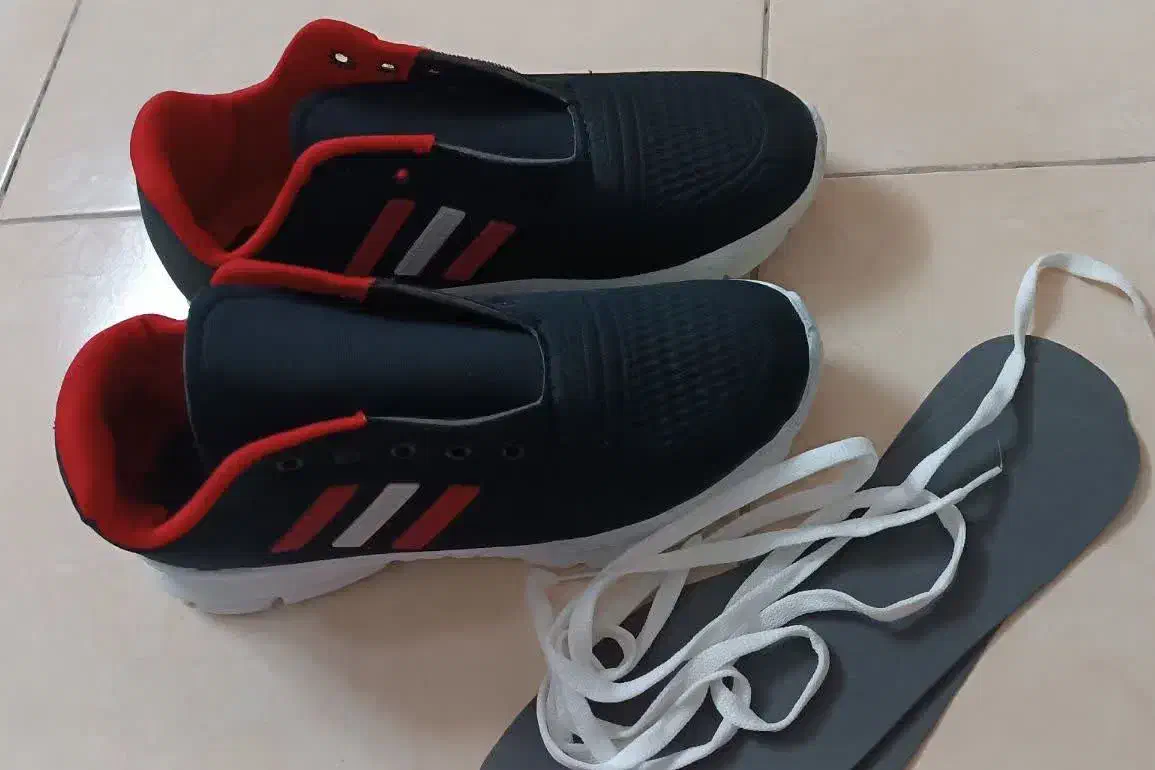 کتونی مردانه و زنانه|کیف، کفش، کمربند|قم, منبع آب|دیوار