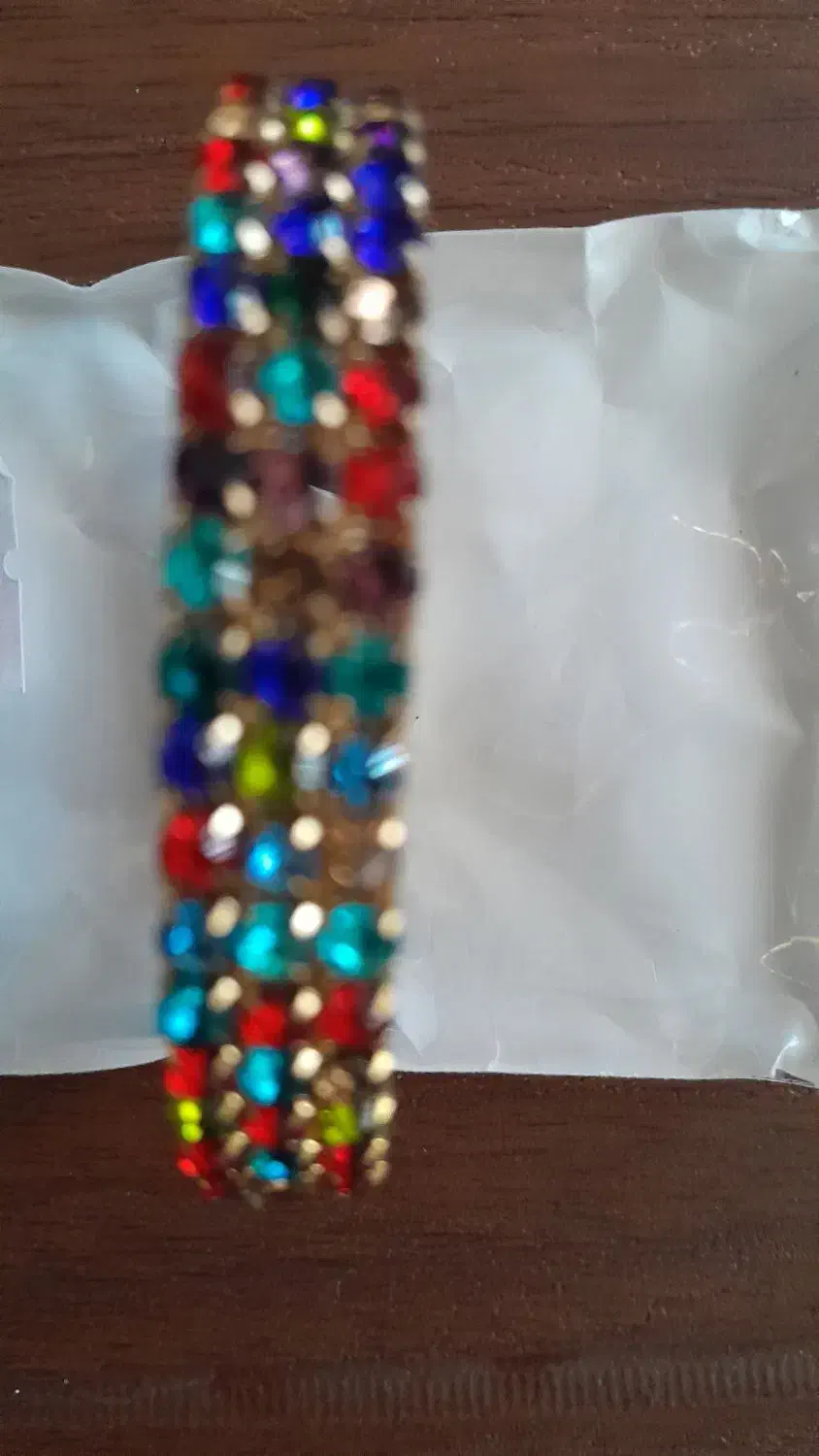 وسایل شخصی .زیور الات واکسسوری|بدلیجات|ارم, |دیوار