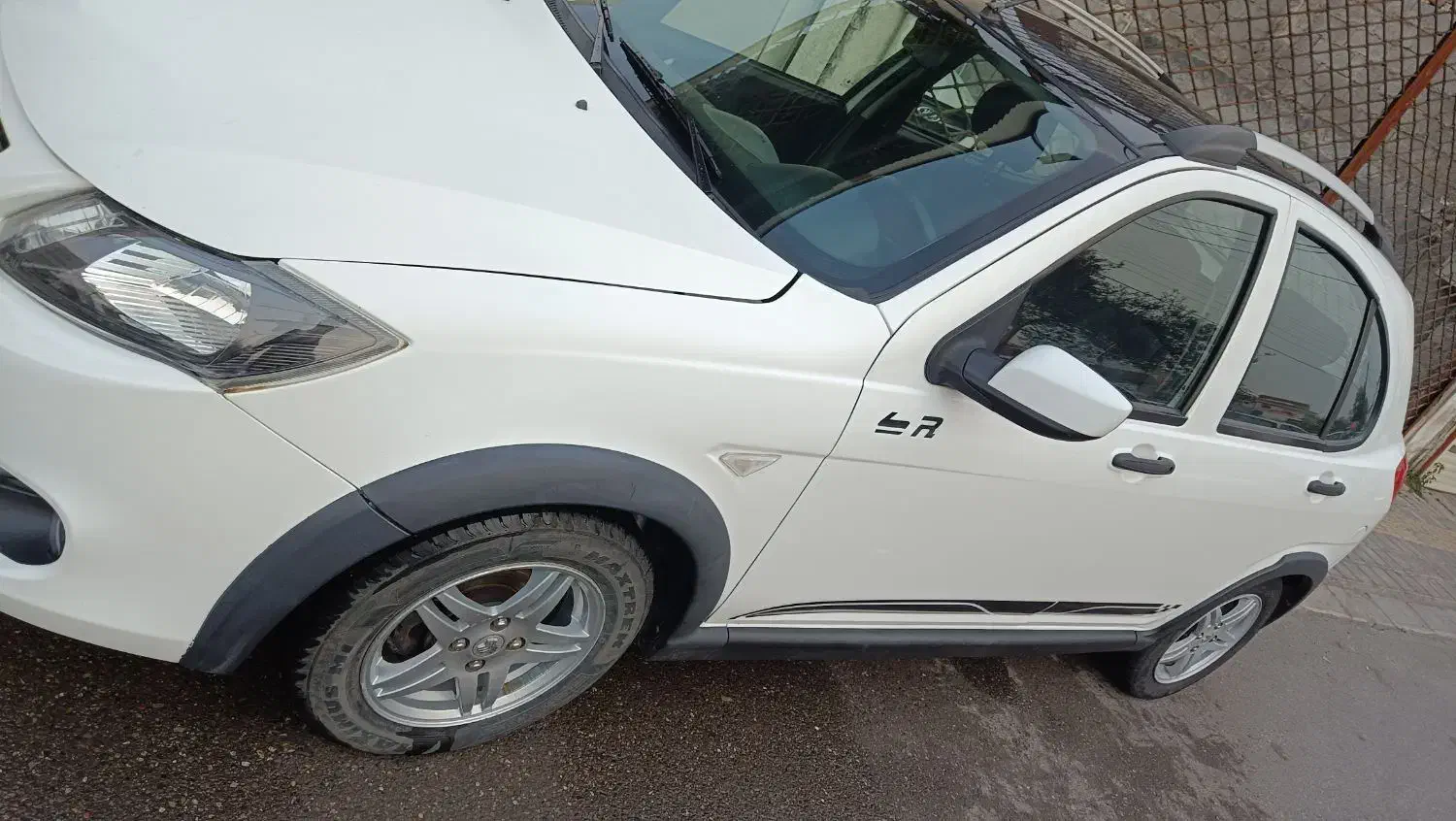 فروش فوری کوییک R بی رنگ تک برگ سند|خودرو سواری و وانت|رشت, یخسازی|دیوار