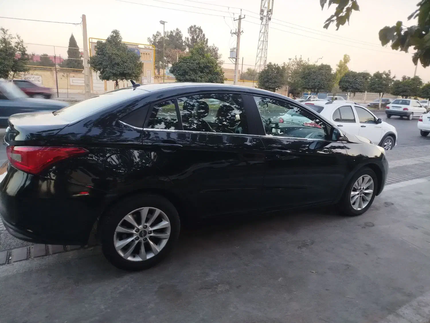 اریزو مدل ۹۶|خودرو سواری و وانت|شیراز, عادل آباد|دیوار