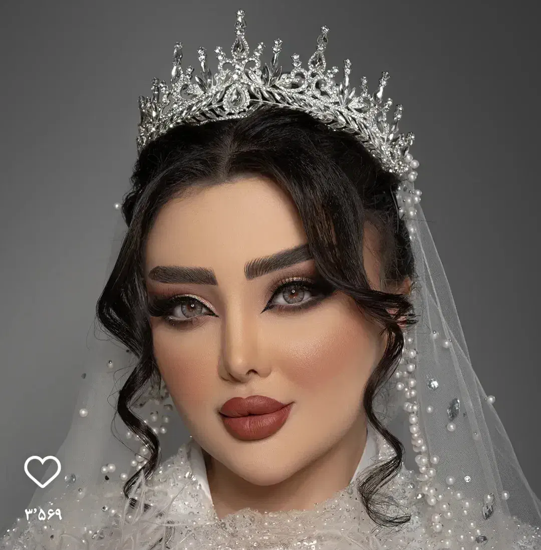 نیازمند مدل برای میکاپ و شینیون|خدمات آرایشگری و زیبایی|صحنه, |دیوار