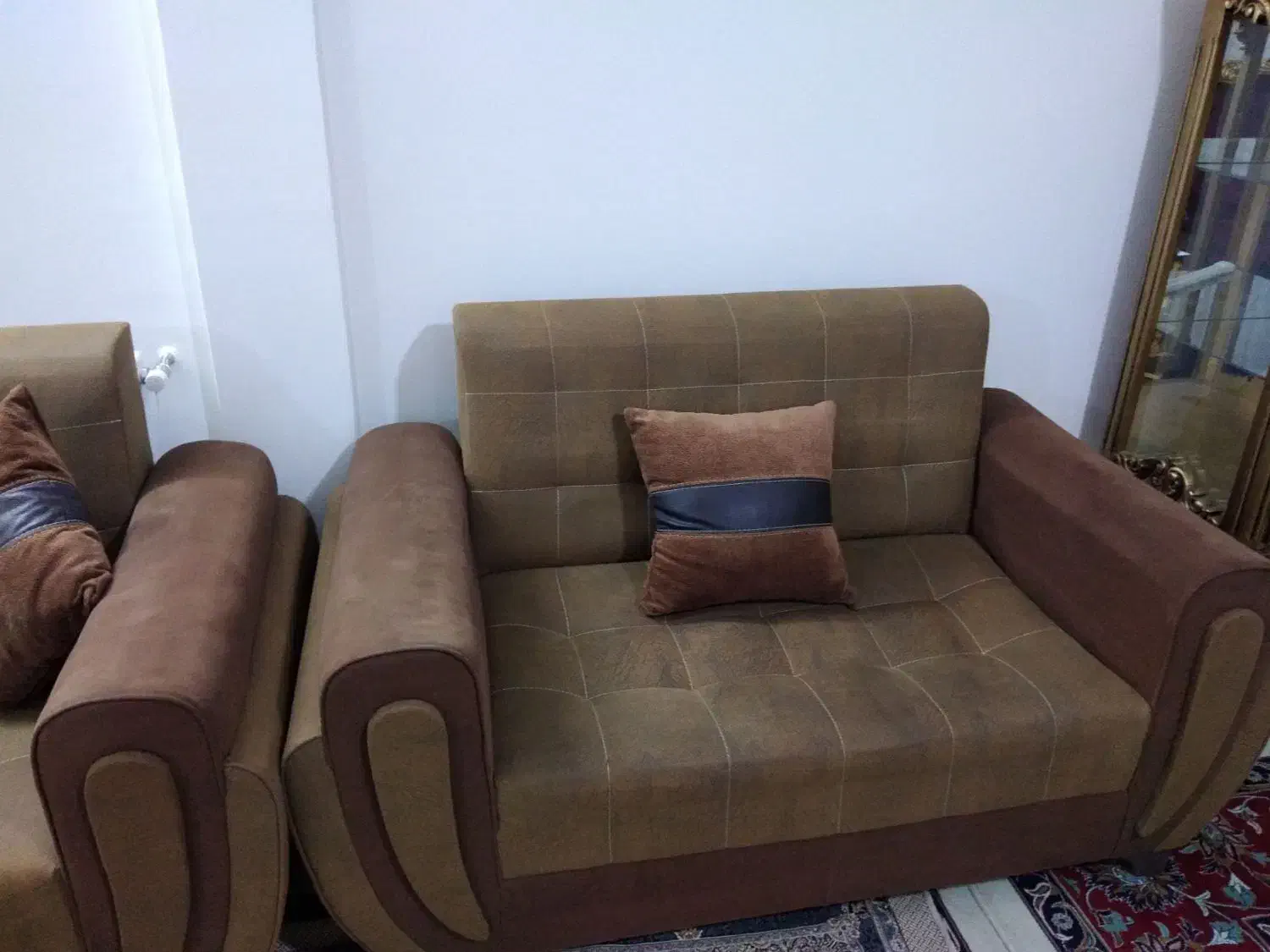 مبل راحتی بسیارتمیزومرتب|مبلمان خانگی و میز عسلی|مشهد, امیریه|دیوار