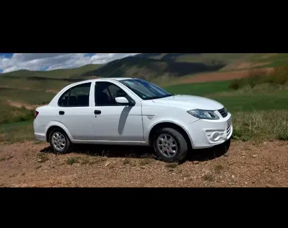 ساینا استثنایی مدل آخر ۹۹|خودرو سواری و وانت|مشهد, جاهد شهر|دیوار