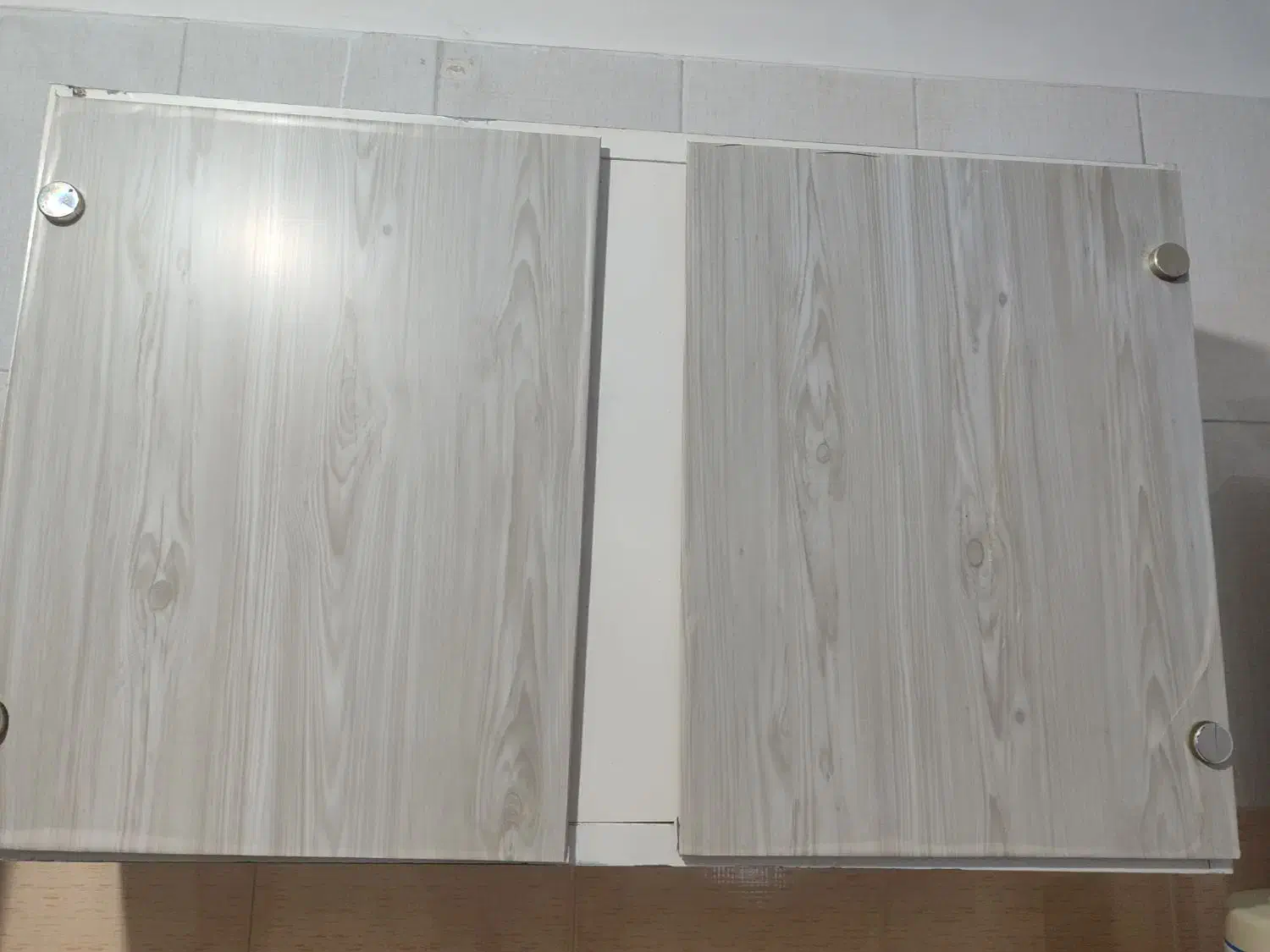 کابینت فلز جنس خوب ورق ضخیم و سینک ظرفشویی|مصالح و تجهیزات ساختمان|تربتحیدریه, سرمحله|دیوار