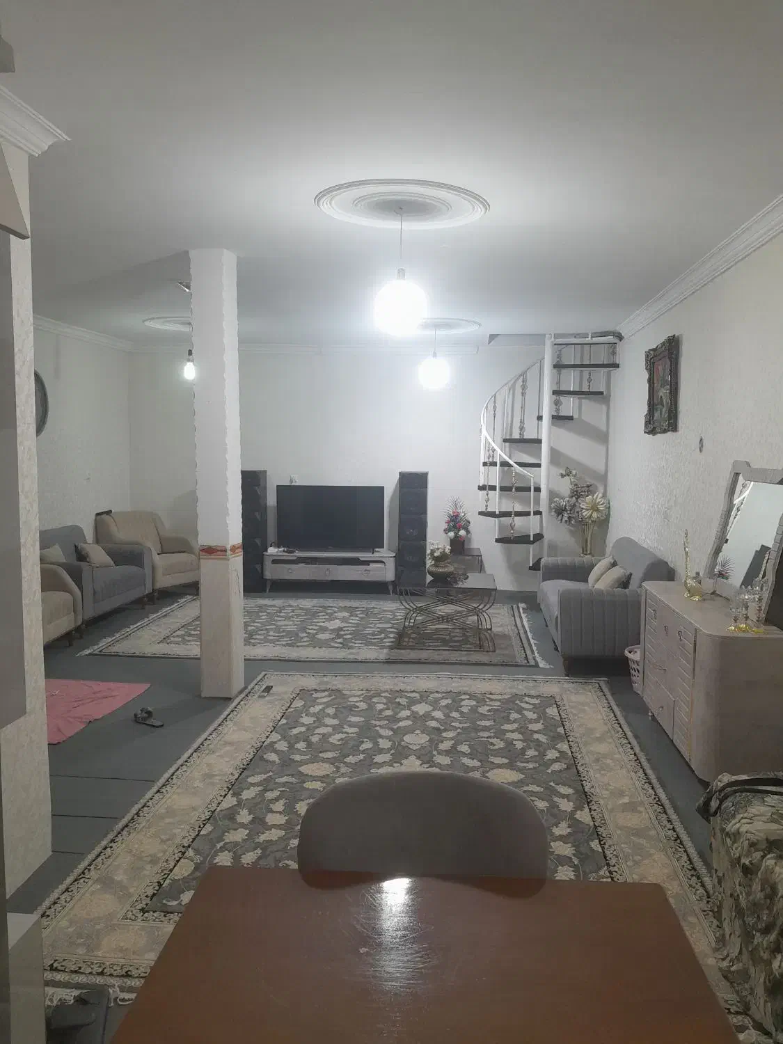 خانه سه طبقه|فروش خانه و ویلا|قرچک, قشلاق جیتو|دیوار