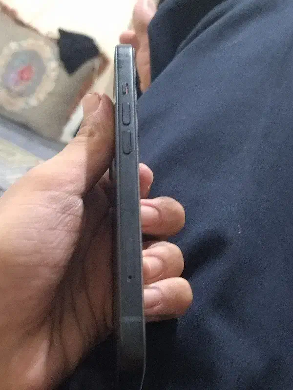 IPHONE15 معاوضه|موبایل|شیراز, شاهچراغ|دیوار