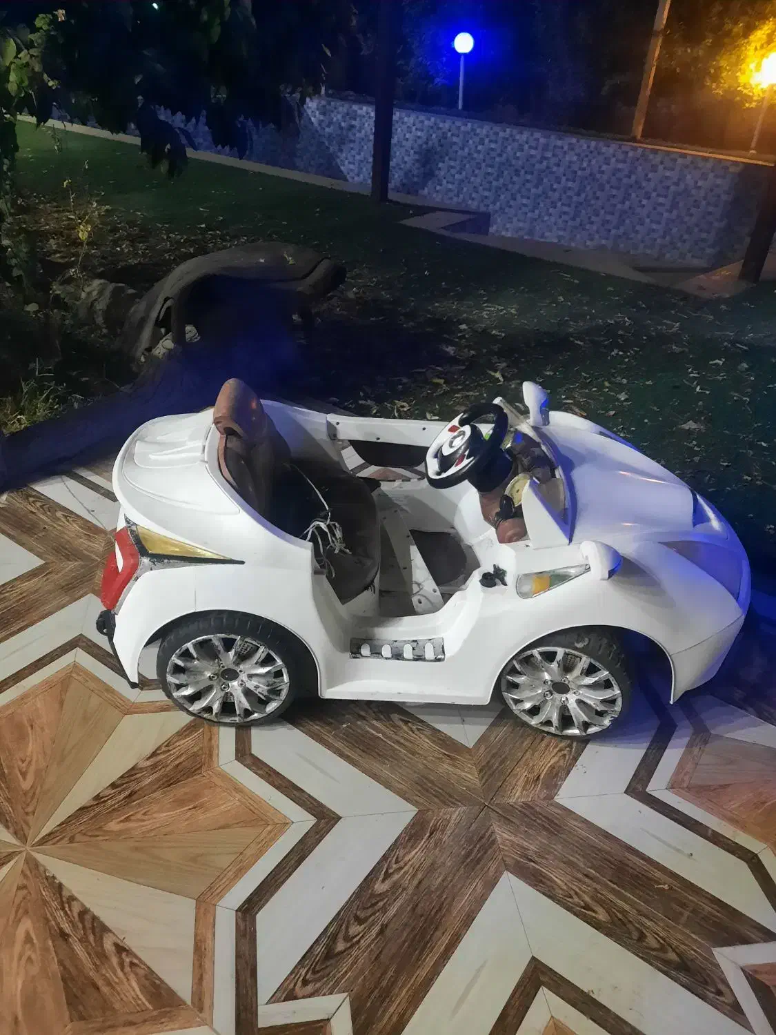 ماشین شارژی کنترل|اسباببازی بچه|اندیمشک, |دیوار